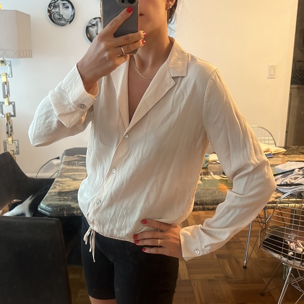 Vince silky button down top - Picture 4 of 4